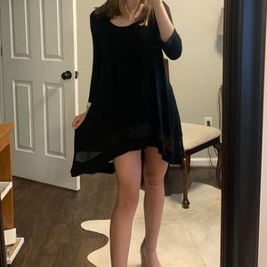 black dress/blouse!